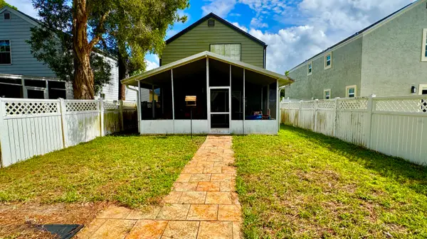5885 Rambler Rose Way, West Palm Beach, FL 33415