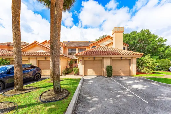 10876 Cypress Glen Drive #10876, Coral Springs, FL 33071