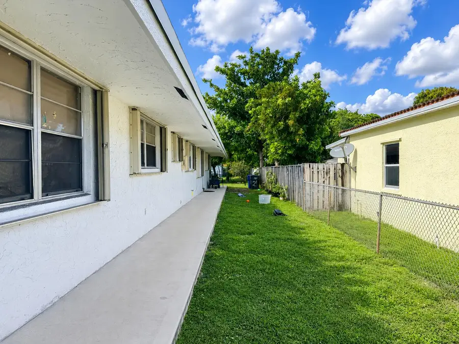 2419-2421 Johnson Street #2419, 2421, Hollywood, FL 33020 - #2