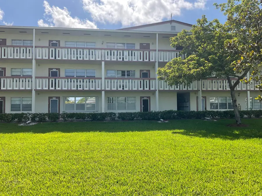 189 E Preston Way, Boca Raton, FL 33434 - #2