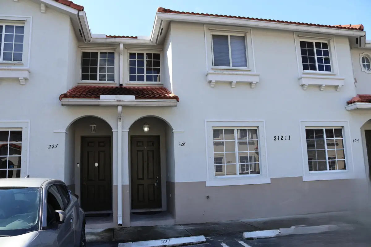 21211 NW 14th Place #3-27, Miami Gardens, FL 33169 - #1