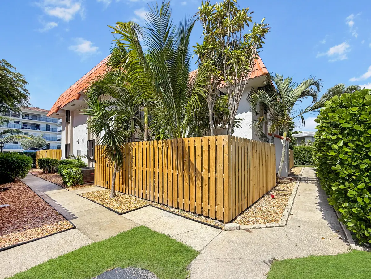 1251 S Federal Highway #114, Boca Raton, FL 33432 - #1