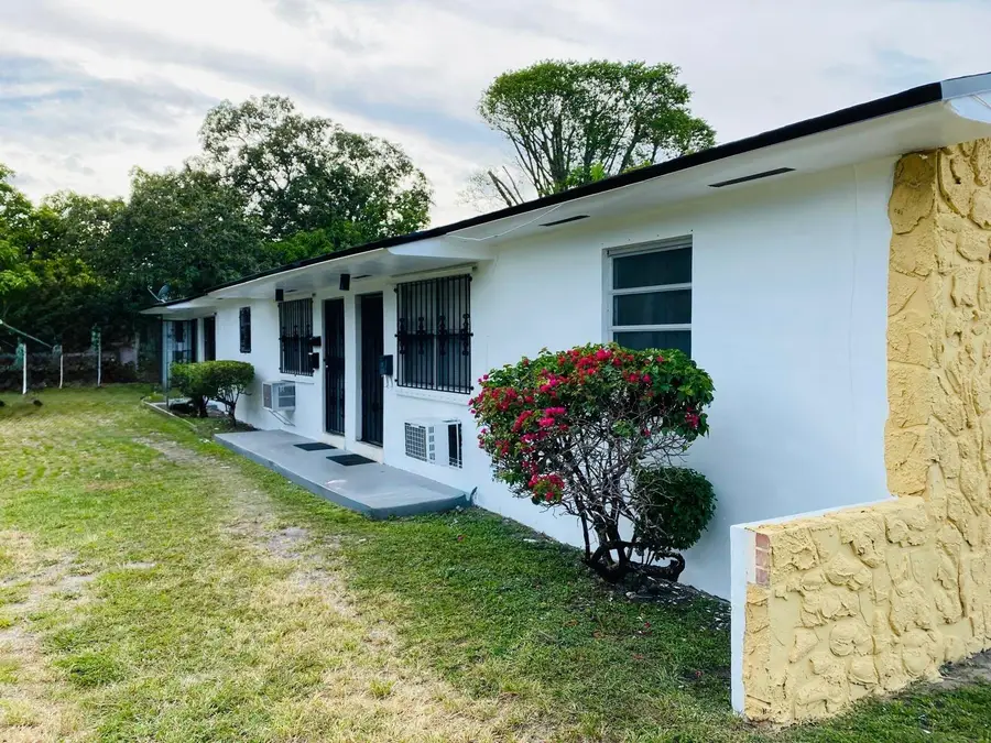 37-39 NW 64th Terrace, Miami, FL 33150 - #2