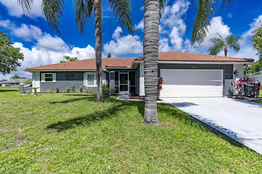 2144 SE Elmhurst Road, Port Saint Lucie, FL 34952 - #2
