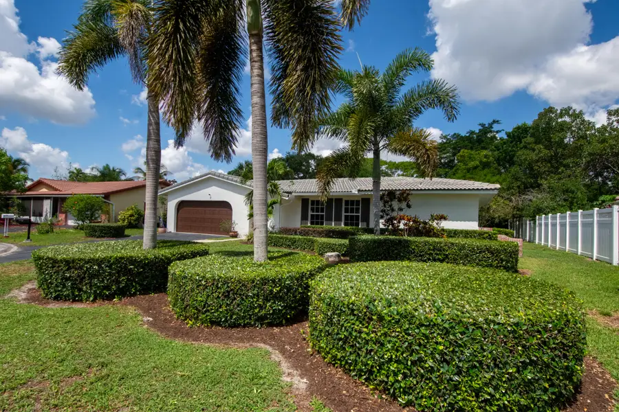 3844 NW 82nd Way, Coral Springs, FL 33065 - #3
