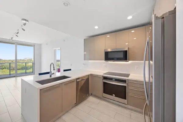 2000 Metropica Way #802, Sunrise, FL 33323