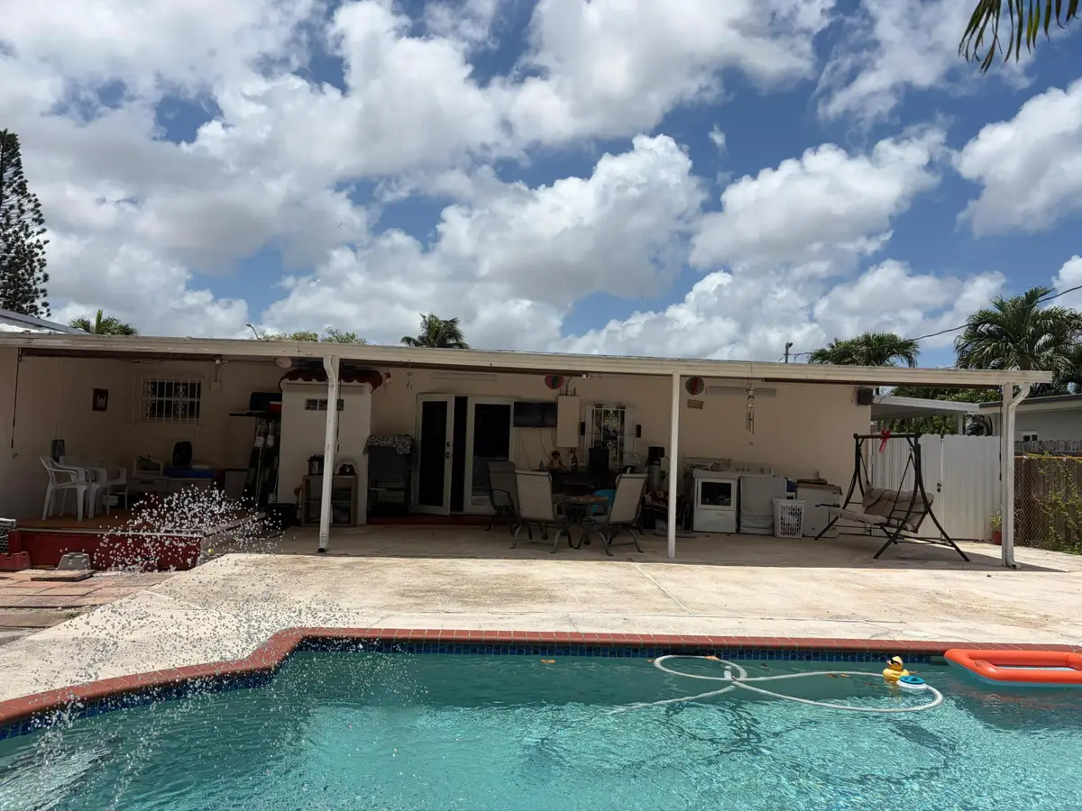10501 NW 35th Place, Miami, FL 33147 - #1