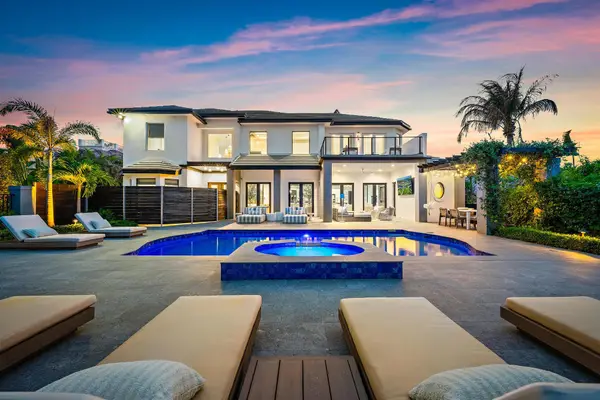 17296 SE Conch Bar Avenue, Tequesta, FL 33469