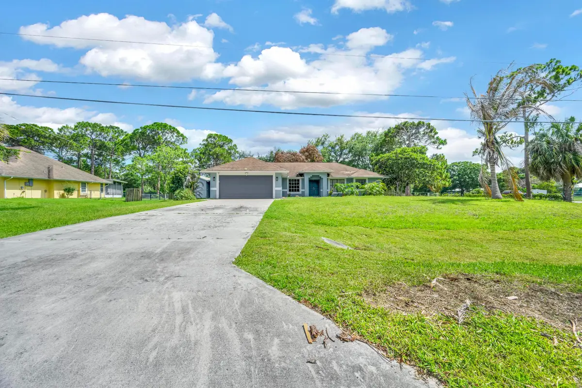 601 Howard Street, Fort Pierce, FL 34982 - #1
