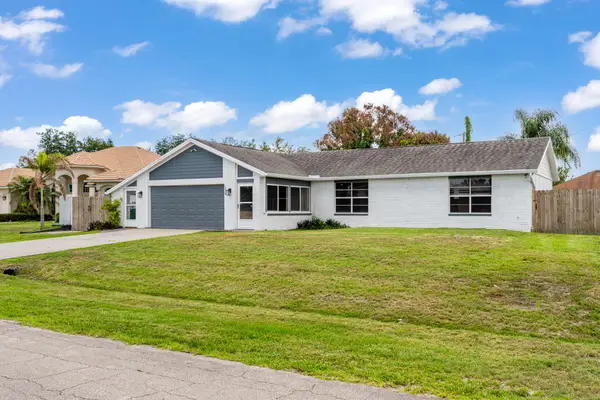 120 SW Austin Court, Port St Lucie, FL 34953