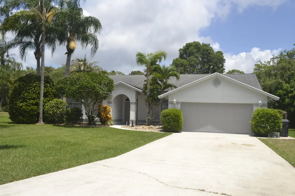 1104 Raintree Lane, Wellington, FL 33414 - #1