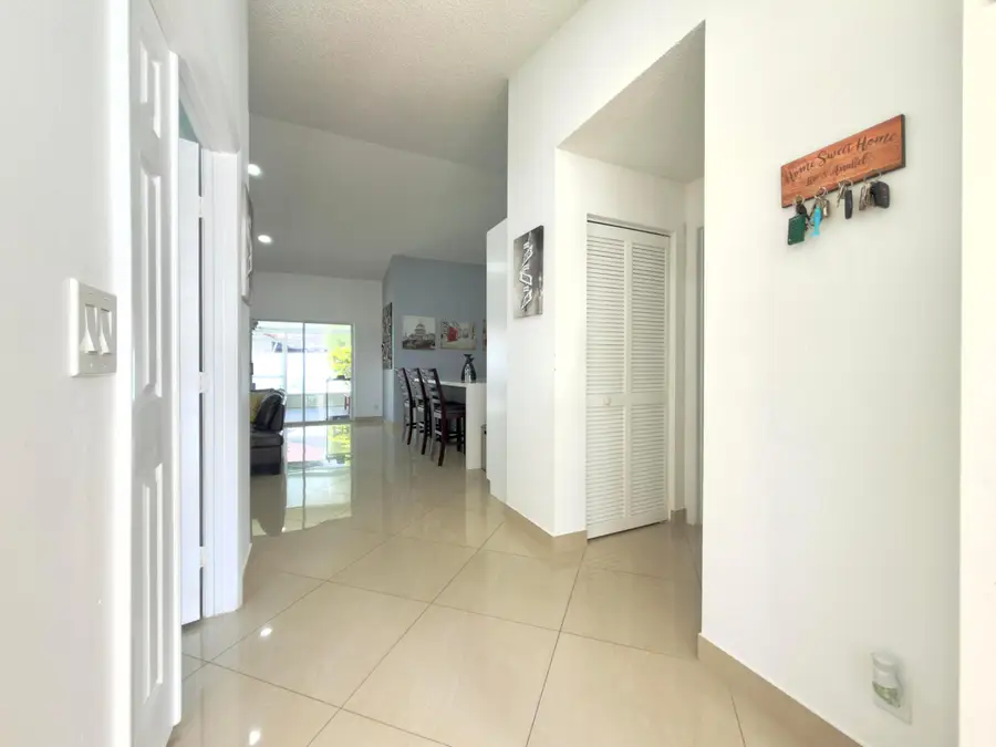 10189 Balsa Way, Palm Beach Gardens, FL 33410 - #2