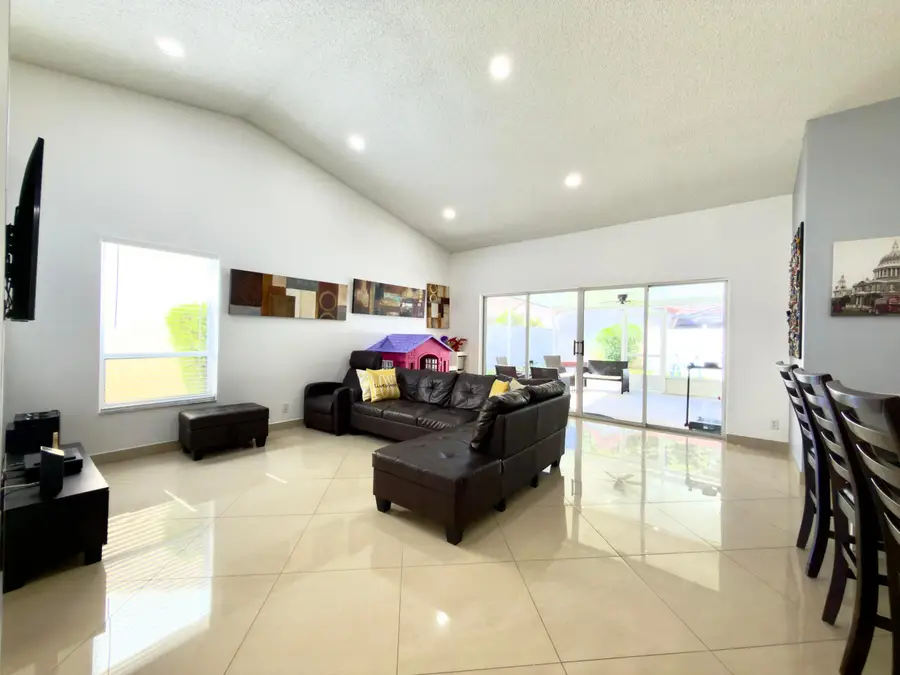10189 Balsa Way, Palm Beach Gardens, FL 33410 - #3