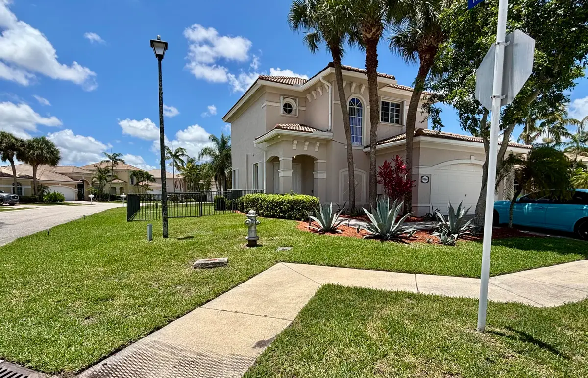8586 White, West Palm Beach, FL 33411 - #1