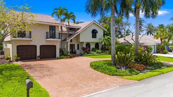 8540 N Lake Dasha Drive, Plantation, FL 33324