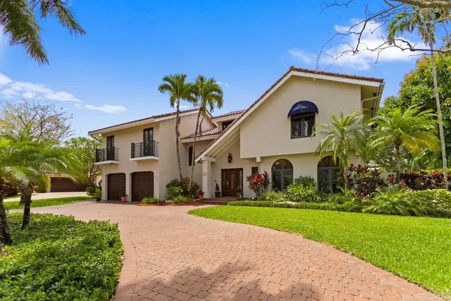 8540 N Lake Dasha Drive, Plantation, FL 33324 - #3