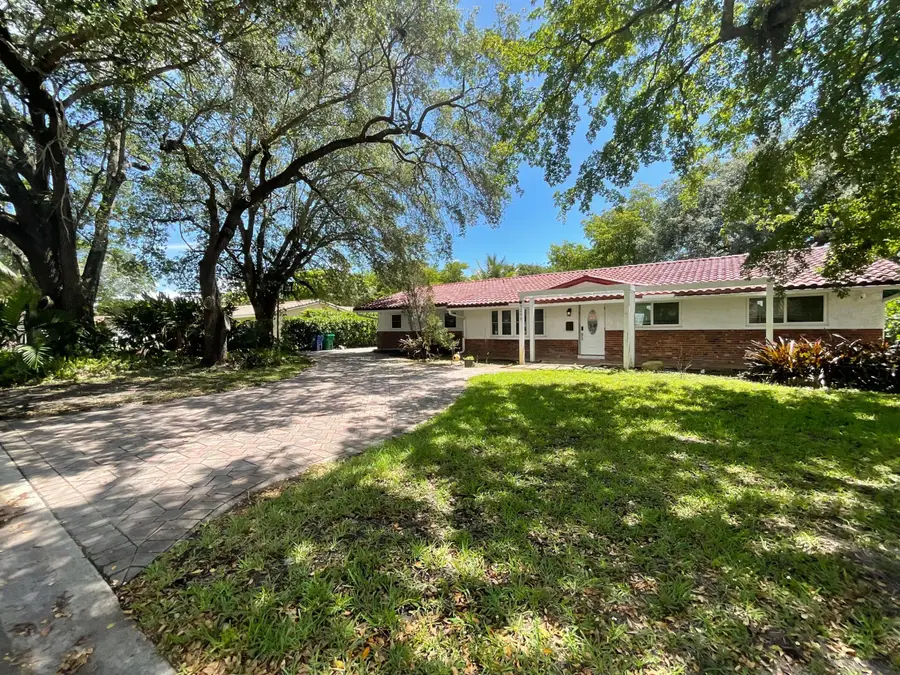 3205 NW 87th Avenue, Coral Springs, FL 33065 - #2