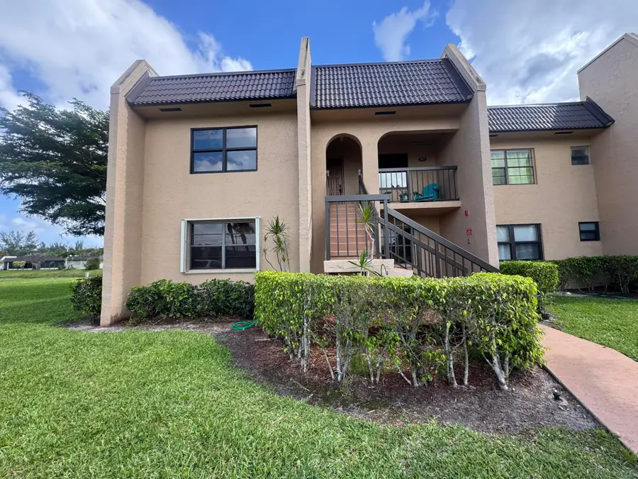 130 Lake Nancy Drive #101, West Palm Beach, FL 33411 - #2