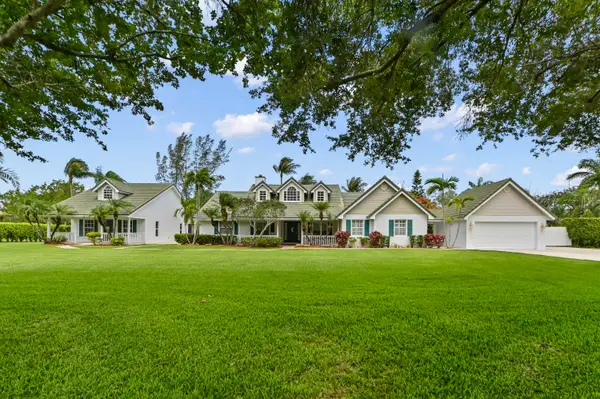 5637 Lago Del Sol Drive, Wellington, FL 33449