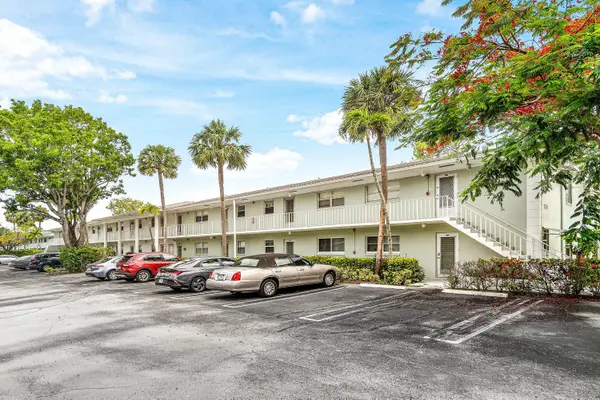 2700 SW 22nd Avenue #1409, Delray Beach, FL 33445