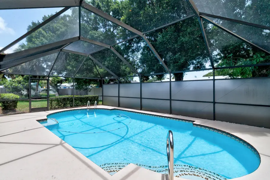 590 26th Court, Vero Beach, FL 32962 - #2