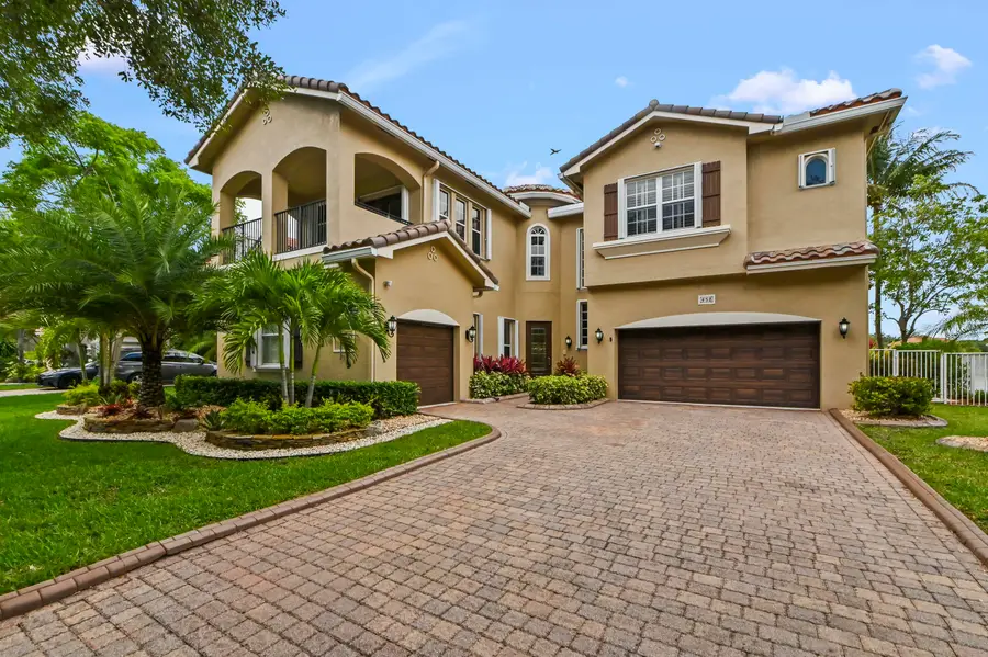 458 Cresta Circle, West Palm Beach, FL 33413 - #2