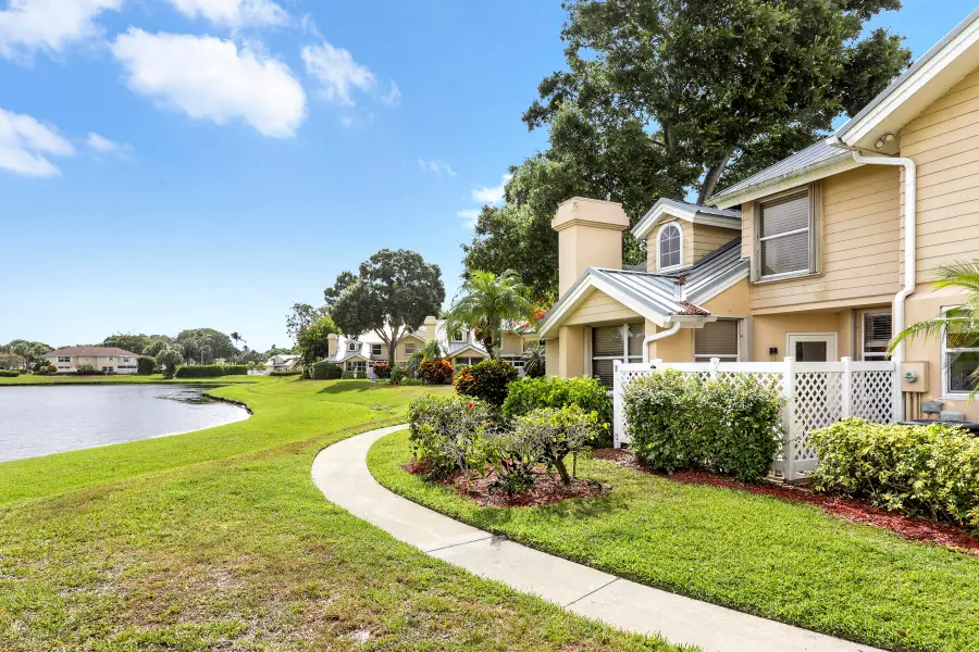 2302 Chadwick Court, Boynton Beach, FL 33436 - #3