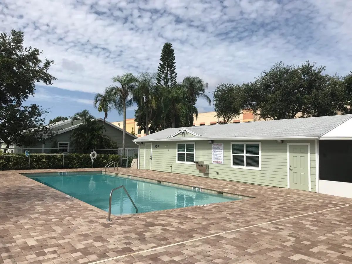 1534 Royal Forest Court, West Palm Beach, FL 33406 - #1