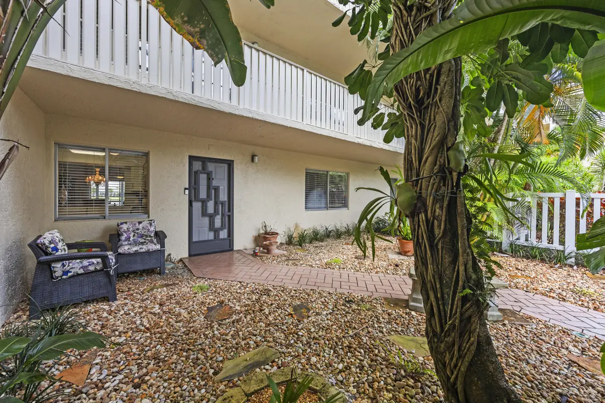 7146 Huntington Lane #105, Delray Beach, FL 33446 - #1