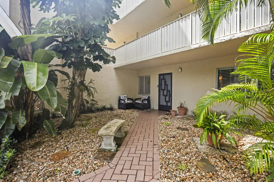 7146 Huntington Lane #105, Delray Beach, FL 33446 - #2