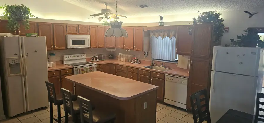 2268 SE Shelter Drive, Port Saint Lucie, FL 34952 - #2