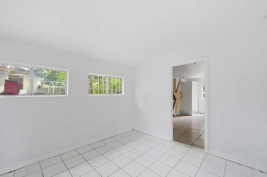 272 NE 42nd Court, Pompano Beach, FL 33064 - #3