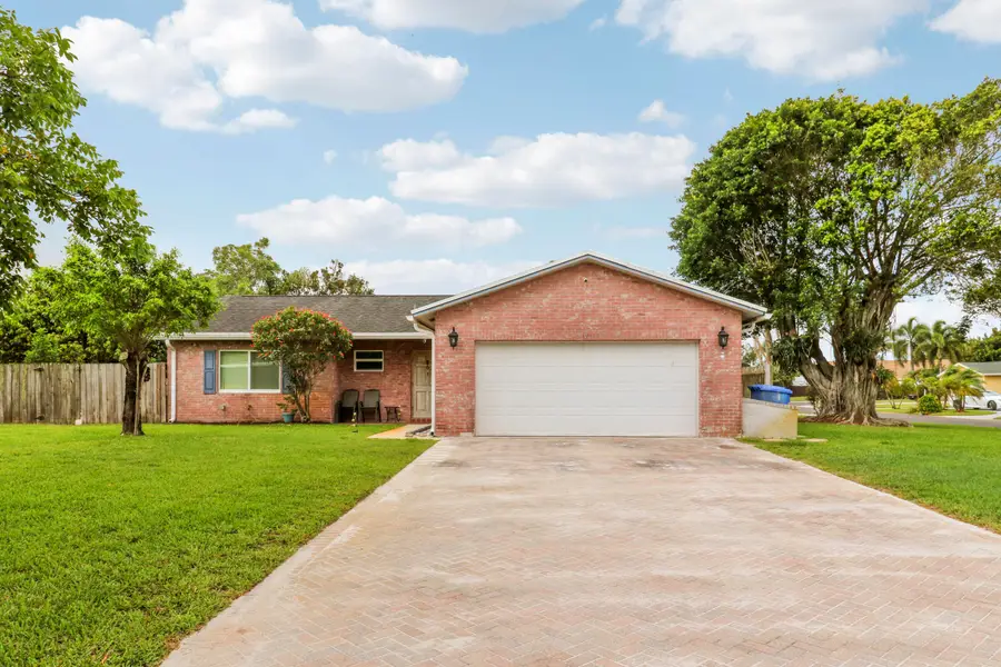 98 Pintail Court, Royal Palm Beach, FL 33411 - #2