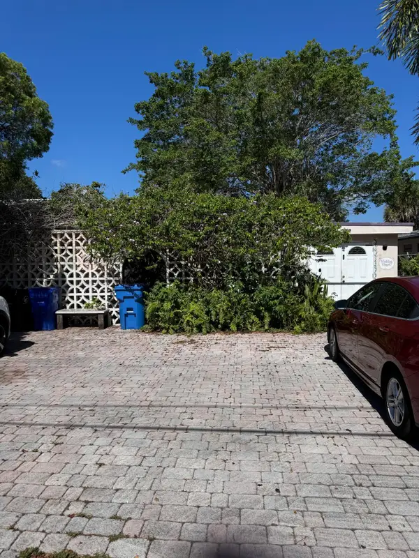 1805 N Dixie Highway #1805, Fort Lauderdale, FL 33305