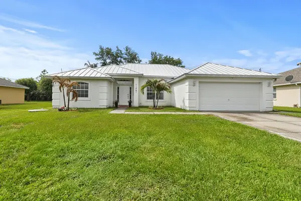 1467 SW Dimperio Avenue, Port St Lucie, FL 34953
