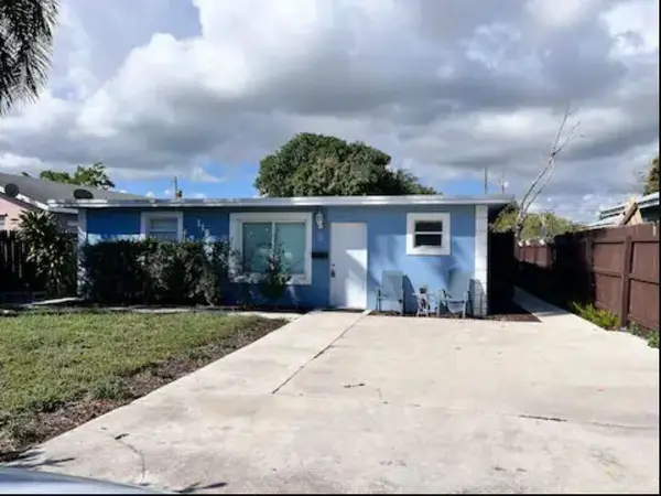 118 SW 12th Avenue, Delray Beach, FL 33444