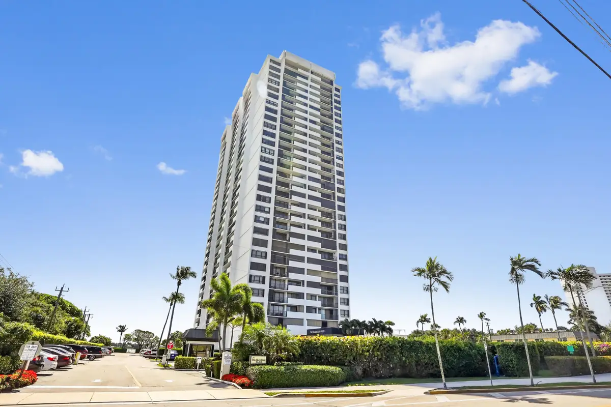 5600 N Flagler Drive #1106, West Palm Beach, FL 33407 - #1