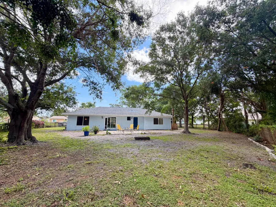 2342 SE Seamist Street, Port Saint Lucie, FL 34952 - #2