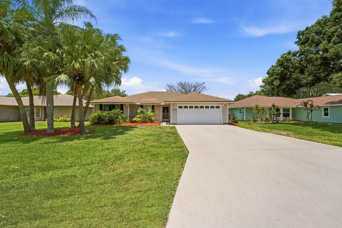 724 24th Square, Vero Beach, FL 32962 - #1