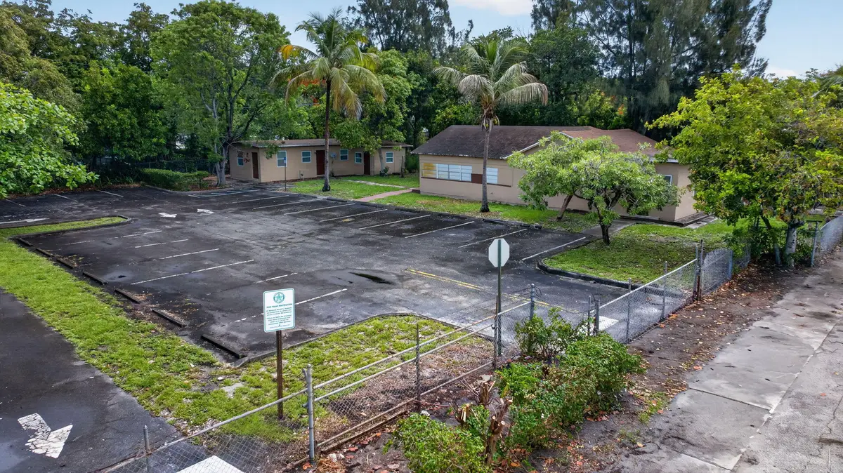 129 NW 11th Street, Pompano Beach, FL 33060 - #1