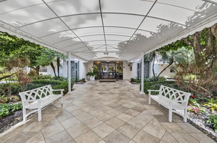3499 Oaks Way #105, Pompano Beach, FL 33069 - #2