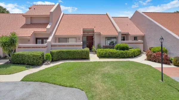3535 SE Sandpiper Court, Port St Lucie, FL 34952