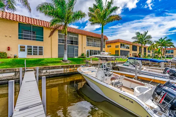 2600 S Kanner Highway #T9, Stuart, FL 34994