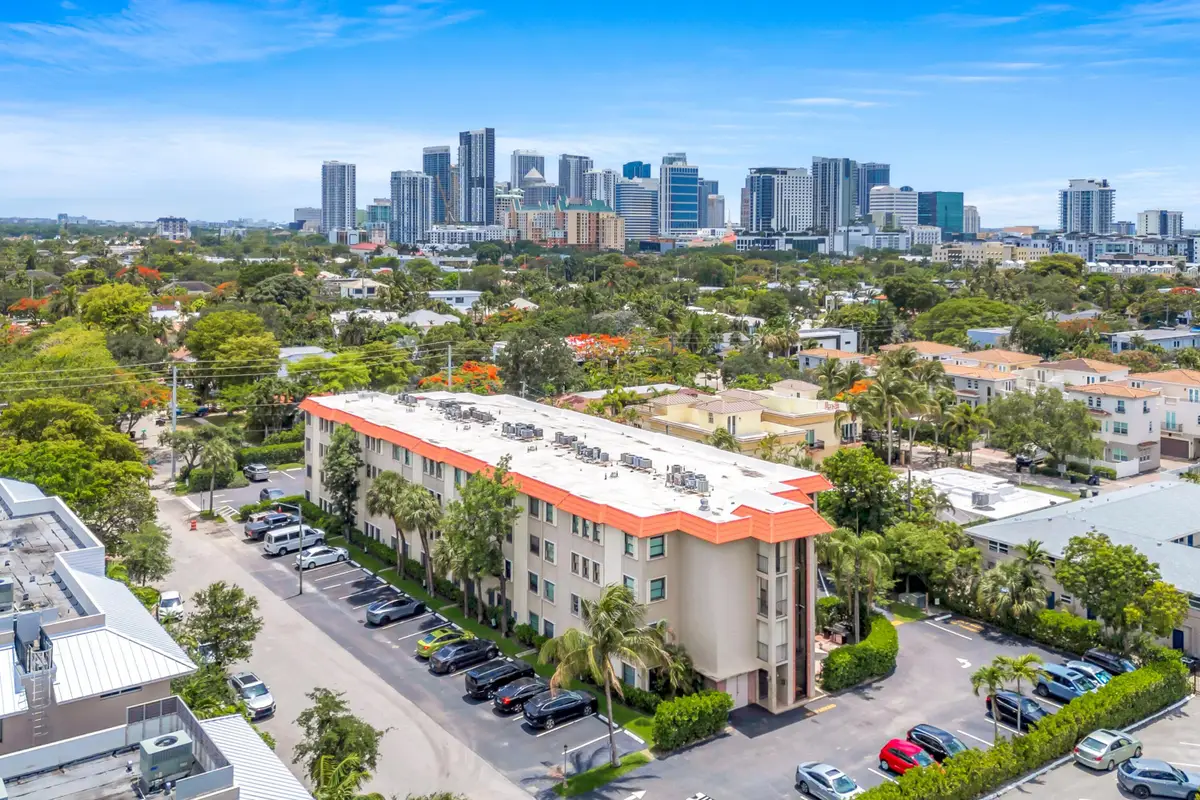 615 NE 12th Avenue #312, Fort Lauderdale, FL 33304 - #1