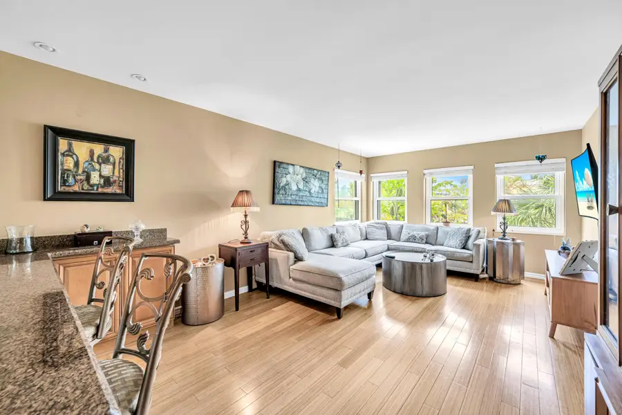 615 NE 12th Avenue #312, Fort Lauderdale, FL 33304 - #2