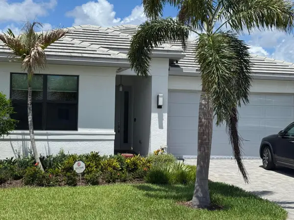 12686 SW Rain River Drive, Port St Lucie, FL 34987