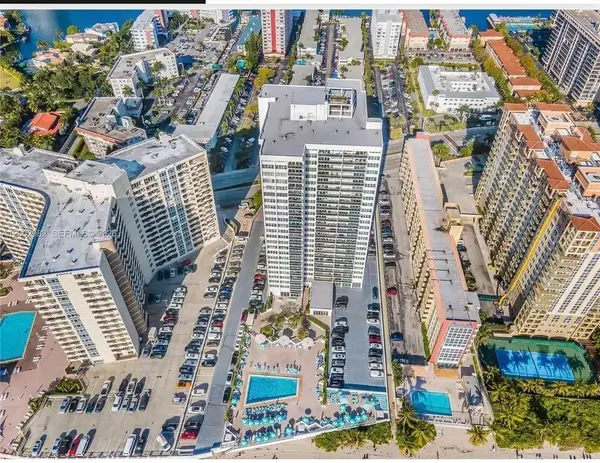 3140 S Ocean Drive #410, Hallandale Beach, FL 33009