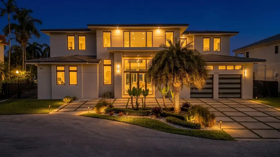 3711 NE 30th Avenue, Lighthouse Point, FL 33064 - #2