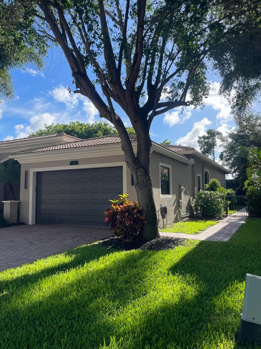 8121 Ferentino Pass, Delray Beach, FL 33446 - #2