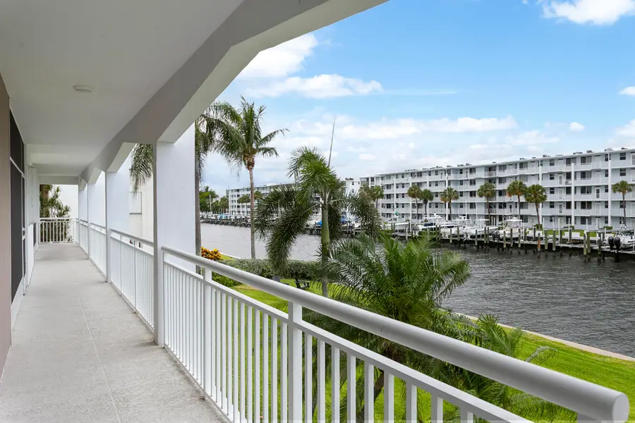 111 Shore Court #203, North Palm Beach, FL 33408 - #3